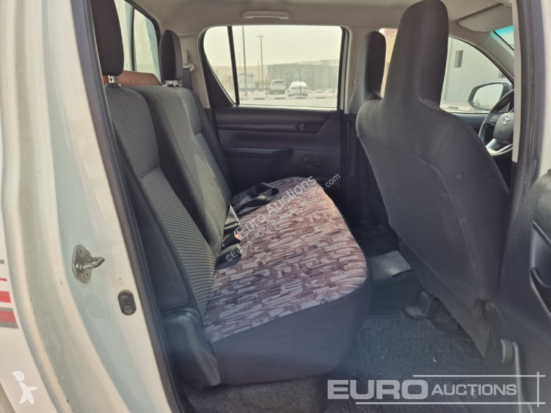 Véhicule utilitaire Toyota Hilux