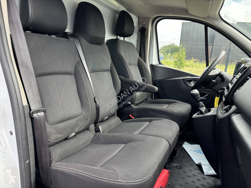 Veicolo commerciale Renault 2.0 BluedCi 120ch...