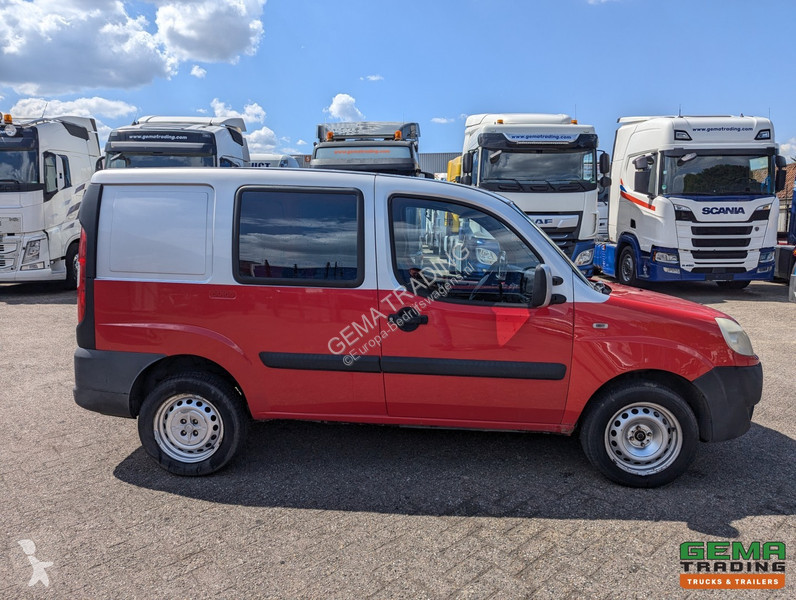 Bedrijfswagen Fiat 1.9 JTD Euro4 - Manual...