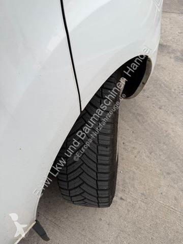 Véhicule utilitaire Ford Transit/Tourneo Kombi...