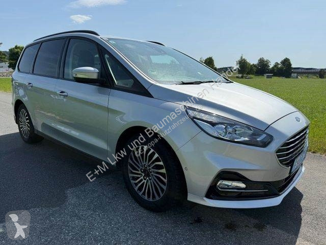Furgoneta Ford Trend