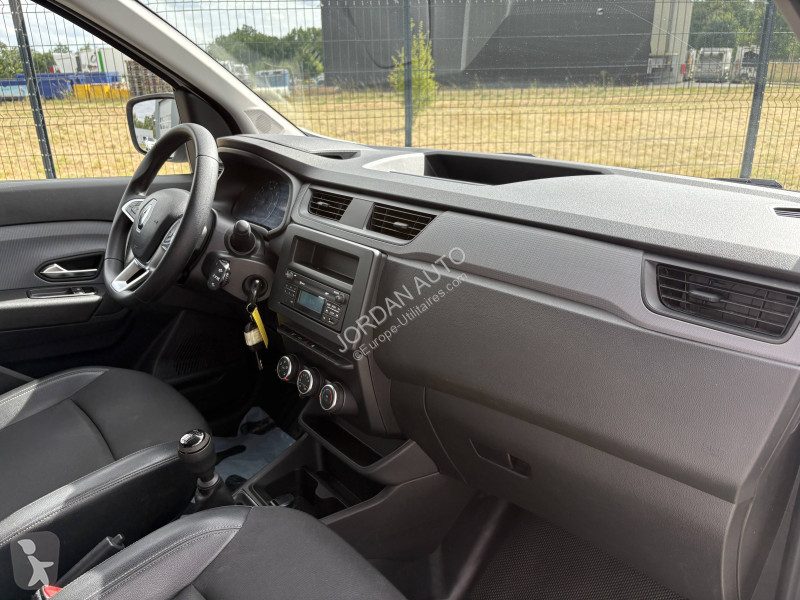 Véhicule utilitaire Renault 1.5 BluedCi 75ch...