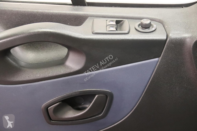 Autoutilitară Opel PERSONENVERVOER 9 LEASE 366...