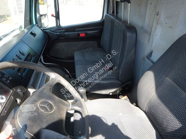 Furgoneta Mercedes 616D Kastenwagen 4x2