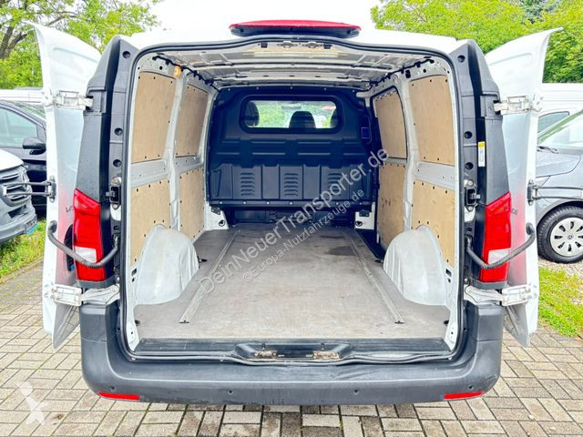 Furgoneta Mercedes Vito...