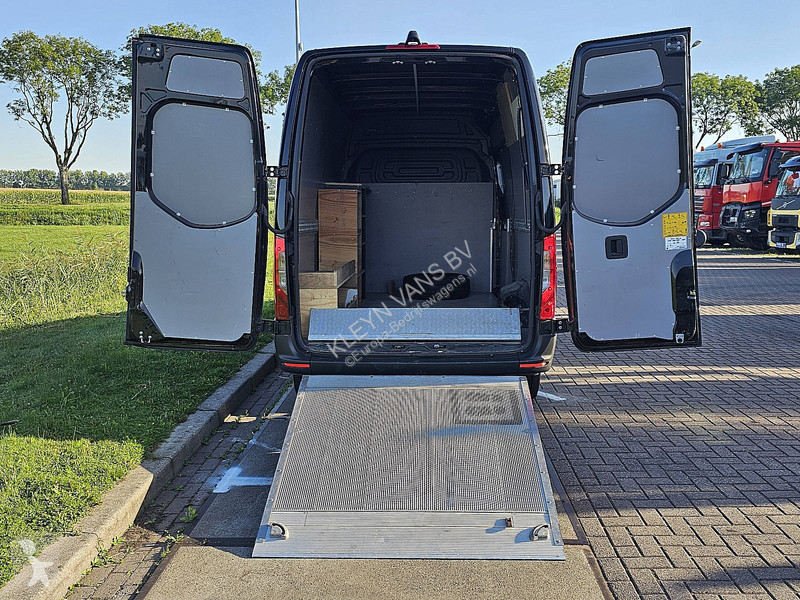 Nyttofordon Mercedes 317 laadklep EURO6