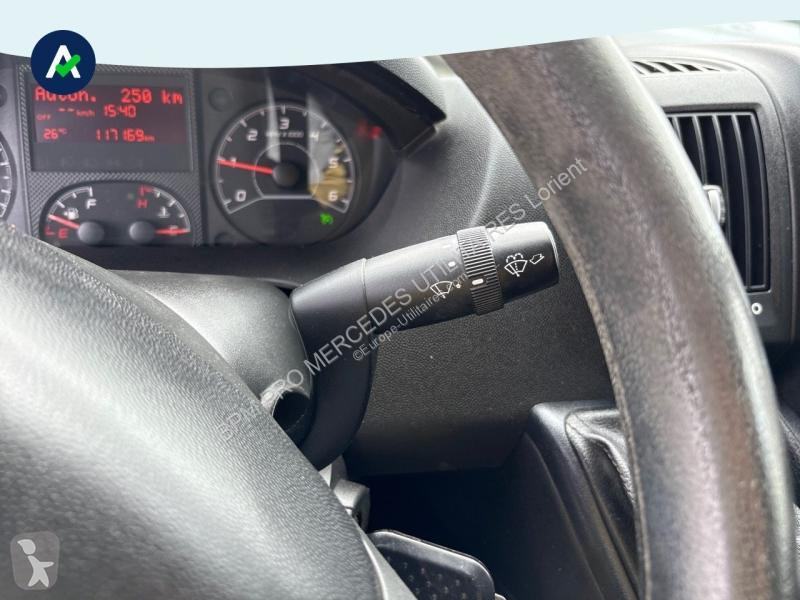 Veicolo commerciale Peugeot Fg 333 L2H2 2.2...