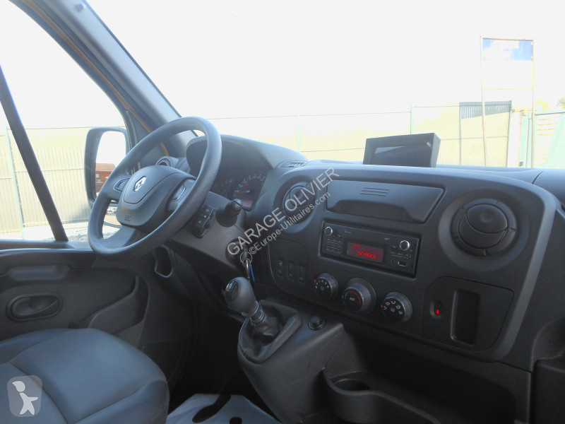 Veicolo commerciale Renault F3500 L2H2 2.3 dci...
