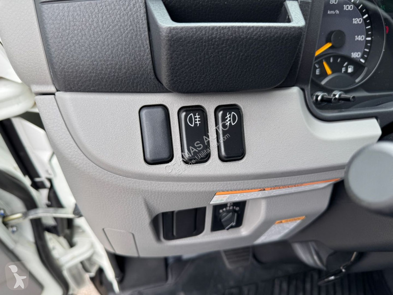 Véhicule utilitaire Mitsubishi 3C15 150CV 3L...