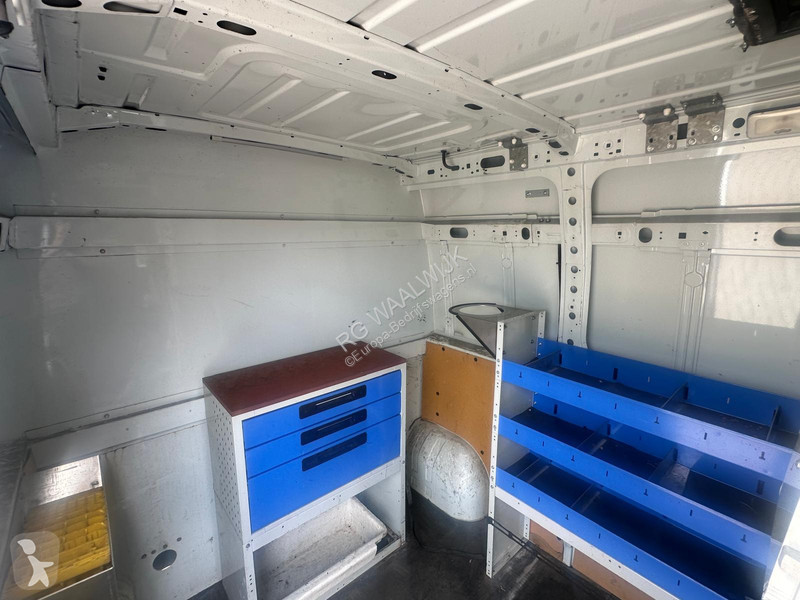 Veicolo commerciale Renault 694 working hours