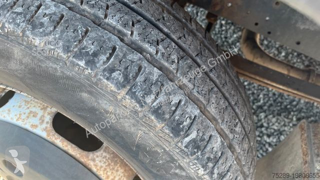 Furgoneta Mercedes 616 D Werkstattwagen...