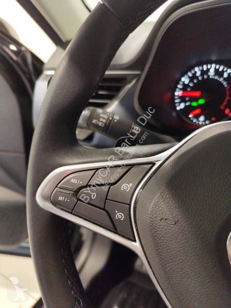 Autoutilitară Renault Arkana mild hybrid 140...