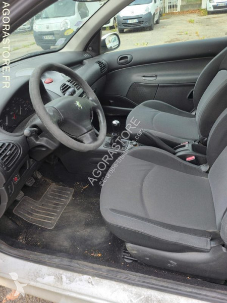 Véhicule utilitaire Peugeot 206