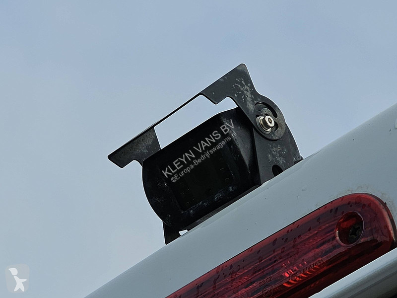 Véhicule utilitaire Peugeot 2.2 BHDI 120 L2H2 PREM