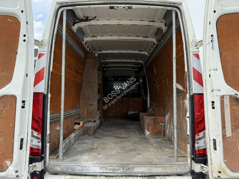 Véhicule utilitaire Iveco 70C17 3.0 **Engine...