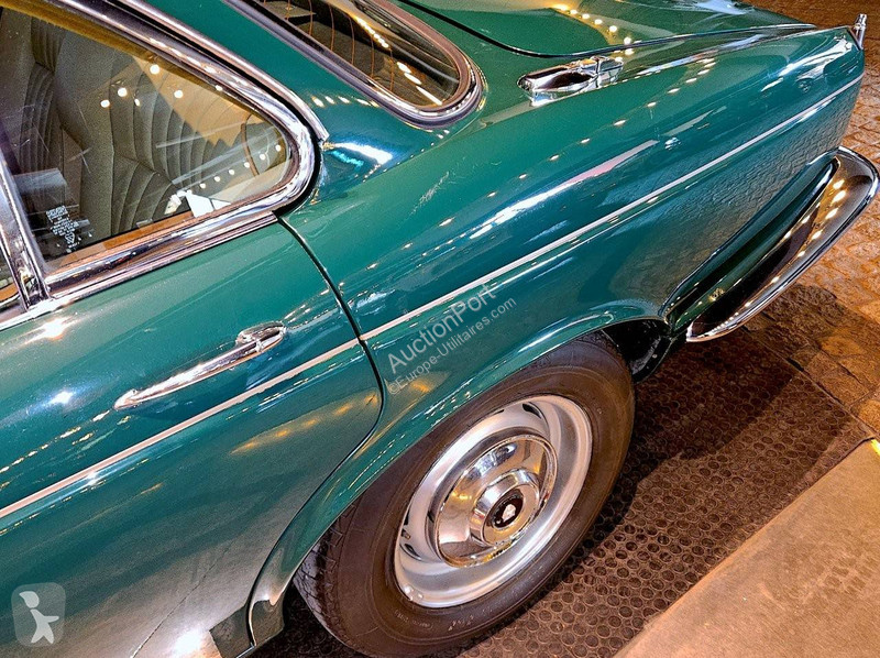Véhicule utilitaire Jaguar (series II) 4.2...