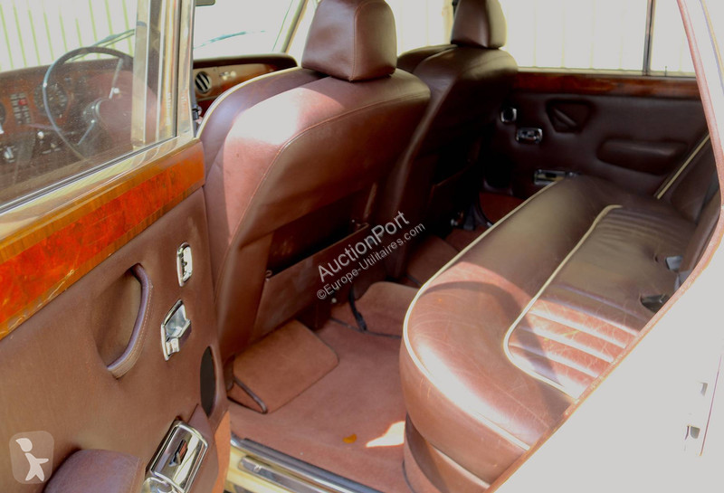 Véhicule utilitaire Rolls-Royce  Silver Shadow...