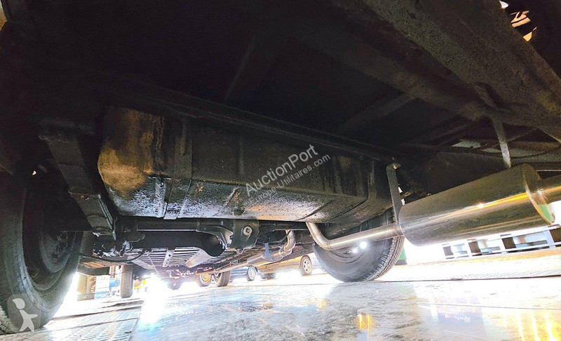 Veicolo commerciale   D6 - 70 Chapron (RHD)
