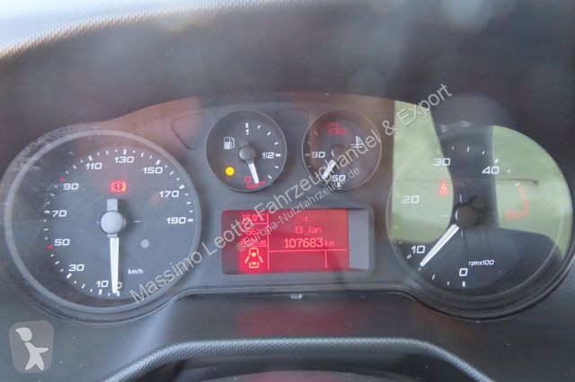Furgoneta Iveco 35C16 3,0 Koffer LBW FZ.211