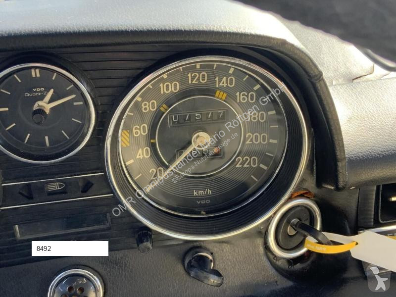 عربة نفعية Mercedes 200 D/8