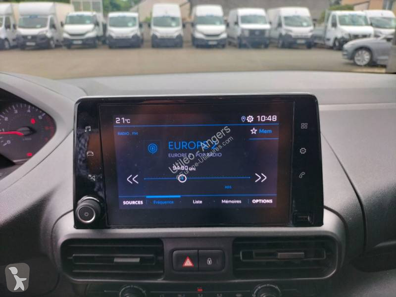 Véhicule utilitaire Peugeot