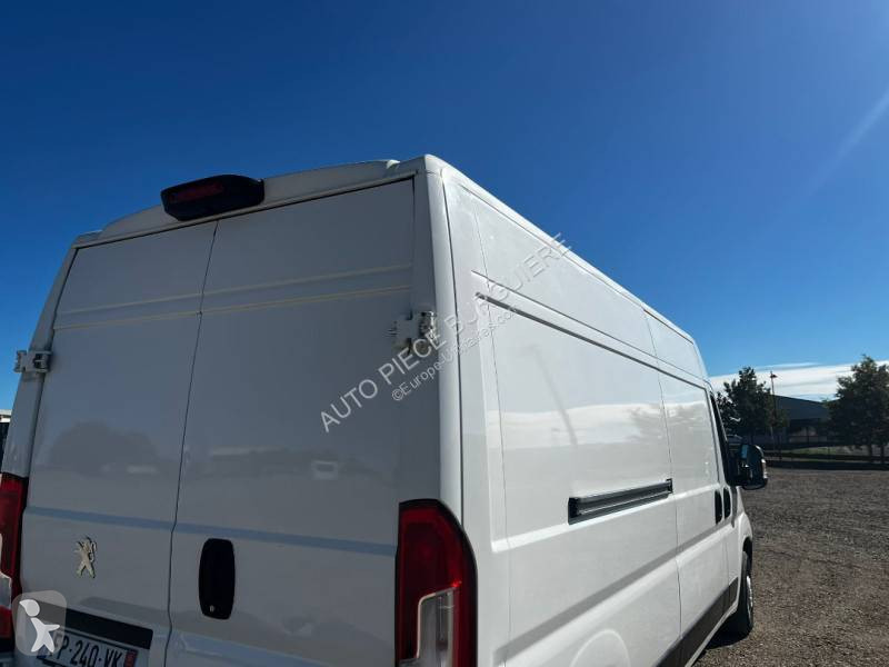 Véhicule utilitaire Peugeot