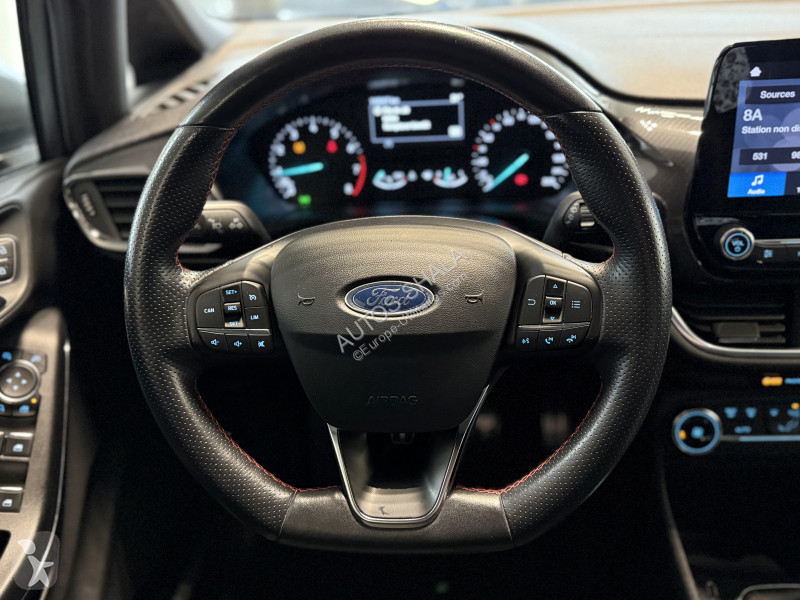 Samochód dostawczy Ford FIESTA / A PARTIR DE...