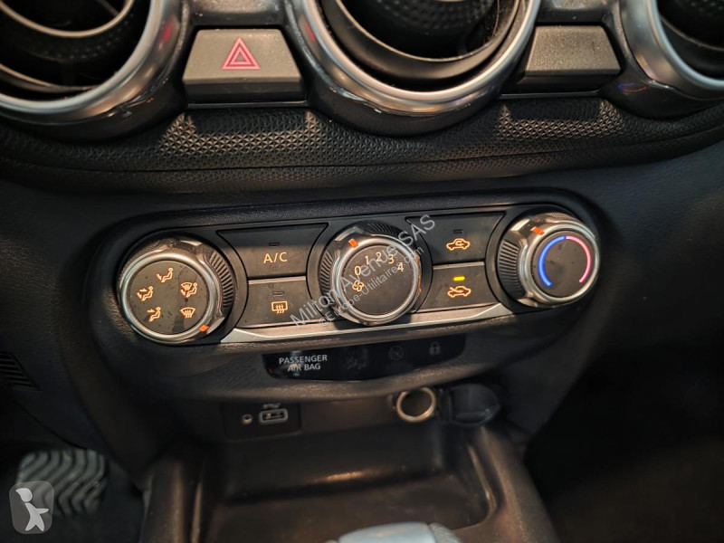 Samochód dostawczy Nissan JUKE 1.0 DIG-T - 114...