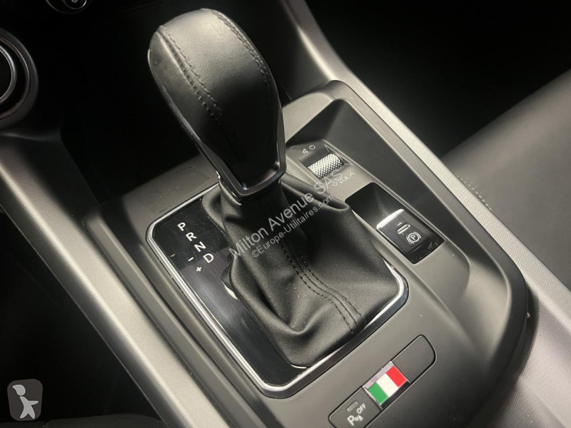 Veicolo commerciale Alfa-Roméo TONALE 1.5 mHEV...