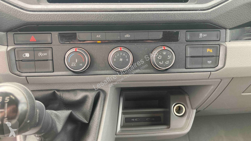 Volkswagen CRAFTER VAN 30 L3H3 2.0 TDI 140 CH...