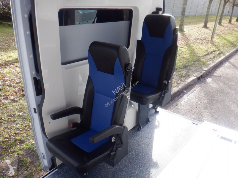 Furgoneta Fiat DUCATO AMBULANCE LES DAUPHINS...