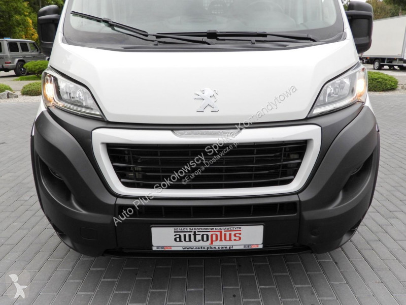 Samochód dostawczy Peugeot  BOXER