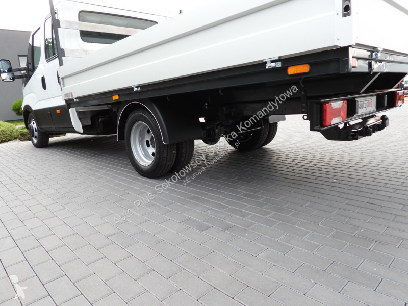 Véhicule utilitaire Iveco 35C17 DAILY