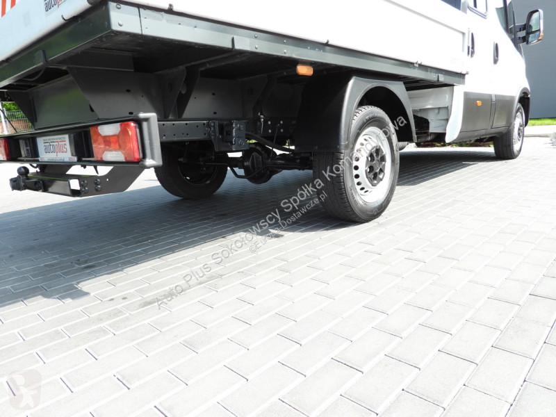 Samochód dostawczy Iveco 35S12 DAILY