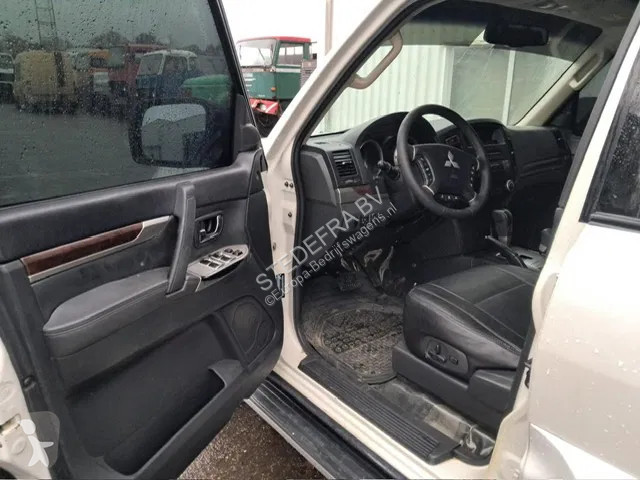 Furgoneta Mitsubishi GLS 3.5 - V6 , 4x4 , 7...