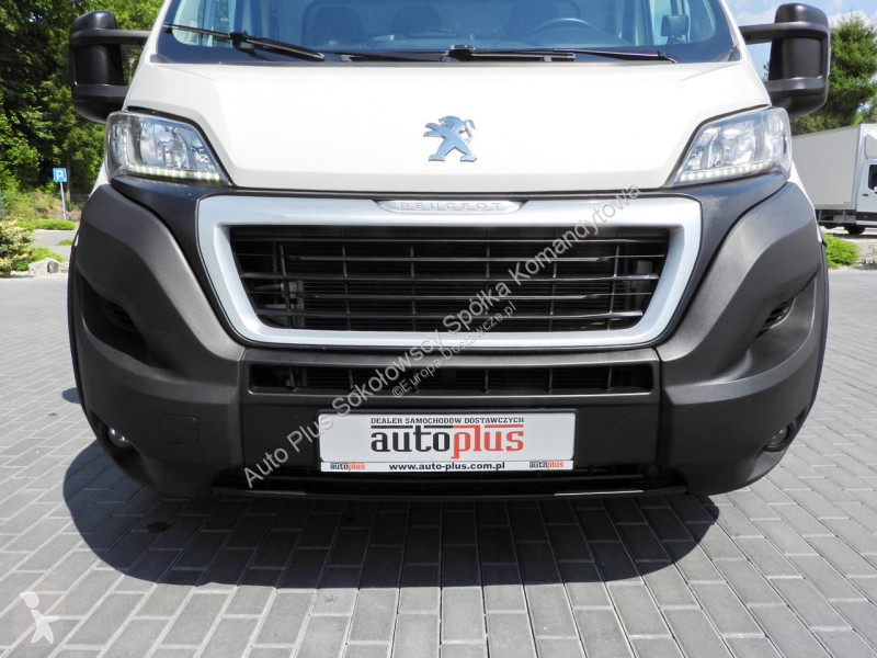 Samochód dostawczy Peugeot  BOXER