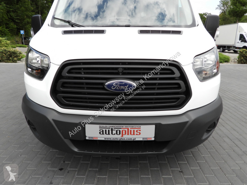 Samochód dostawczy Ford  TRANSIT