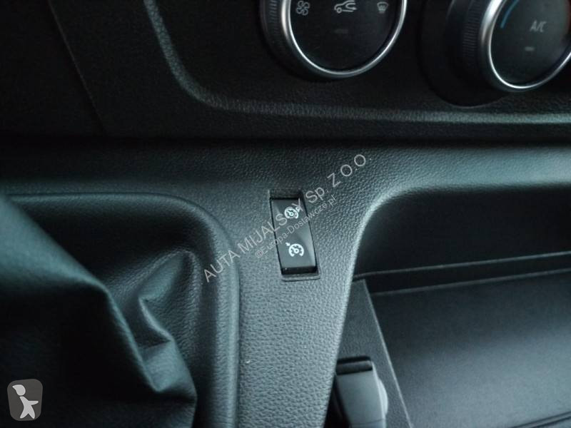 Samochód dostawczy Renault