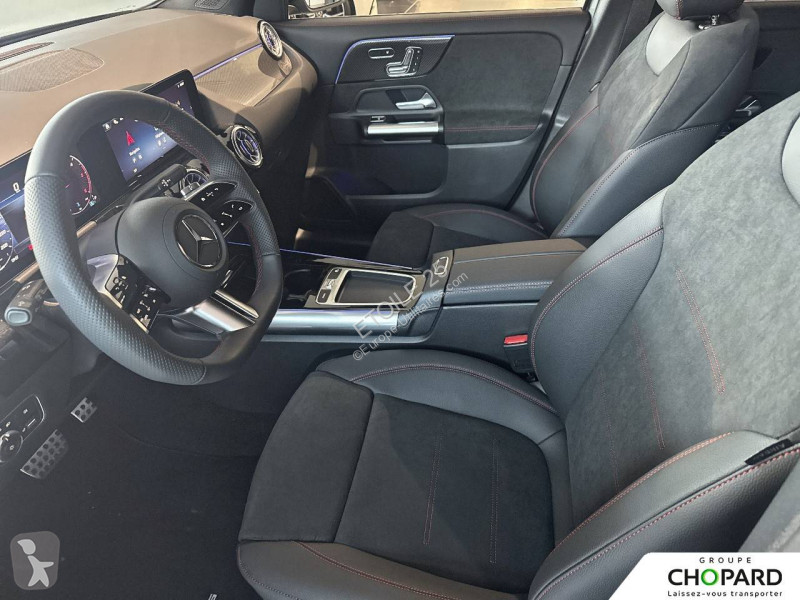 عربة نفعية Mercedes GLA 180 d 8G-DCT