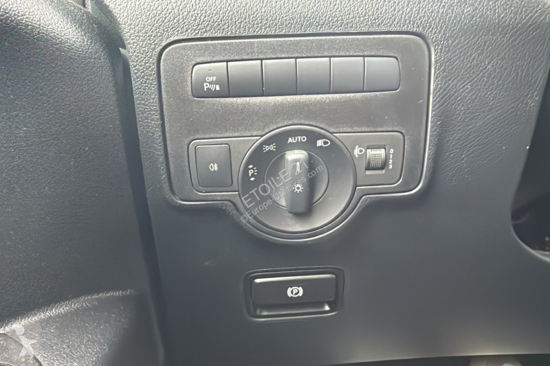 عربة نفعية Mercedes VITO FOURGON 114 CDI LONG...