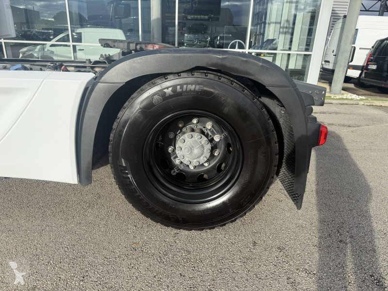 Nyergesvontató Mercedes ACTROS L 1845