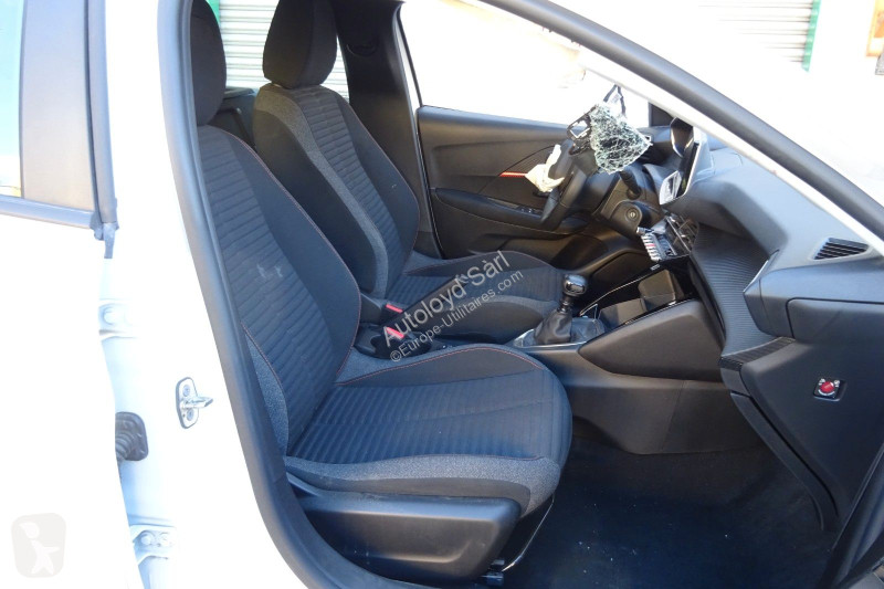 عربة نفعية Peugeot STE 1,5 HDI 100