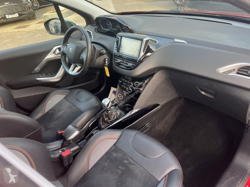 Peugeot 1.2 PURETECH 130CH CROSSWAY S&S...