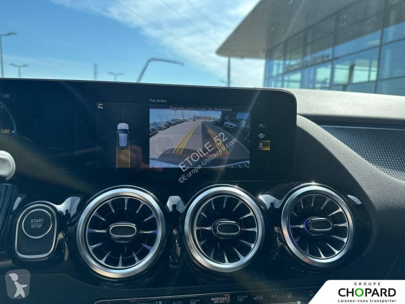 Samochód dostawczy Mercedes EQA 250+
