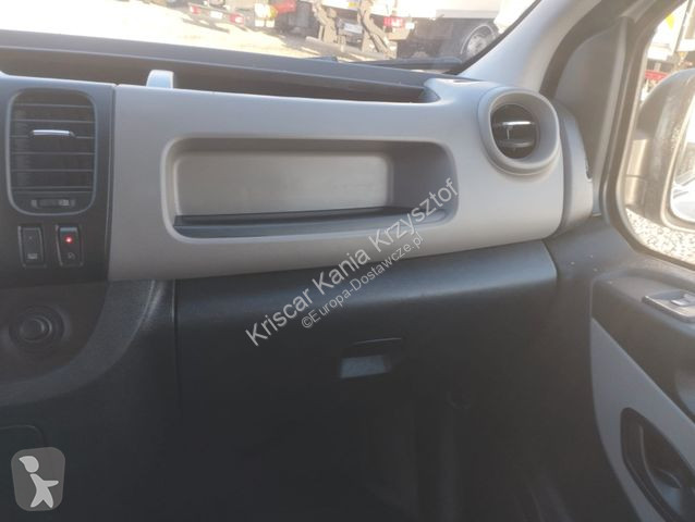 Samochód dostawczy Renault Refrigerator 130K 2...