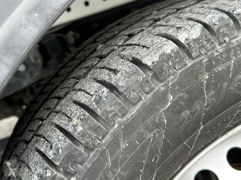 Nyttofordon Iveco 35S14 BENNE DE 2.80M COFFRE...