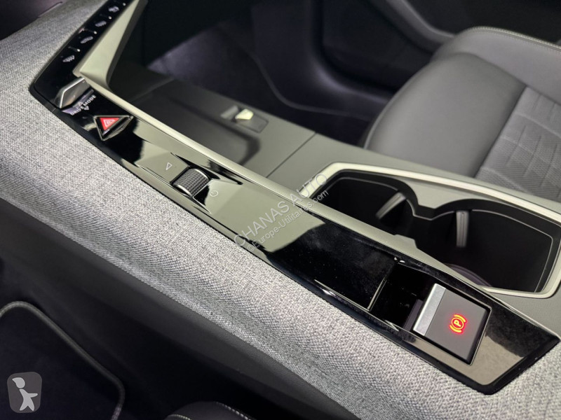 عربة نفعية Peugeot 1.2 Hybrid 145 GT e-DCS6...