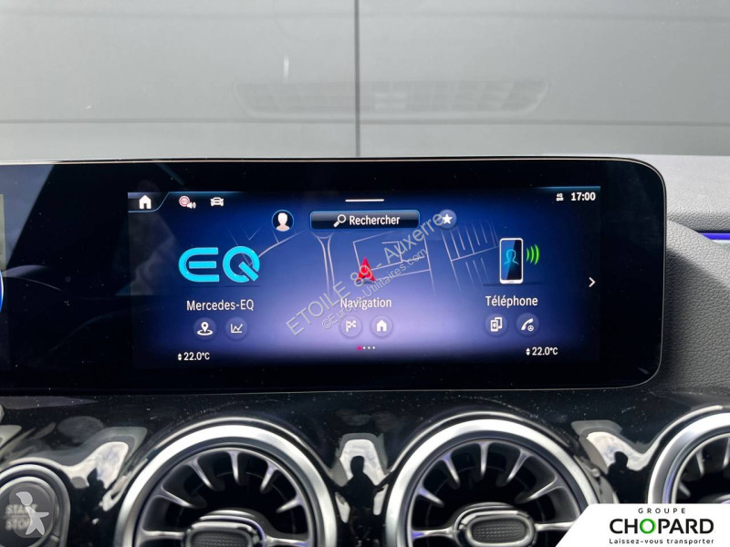 Samochód dostawczy Mercedes EQA 250+