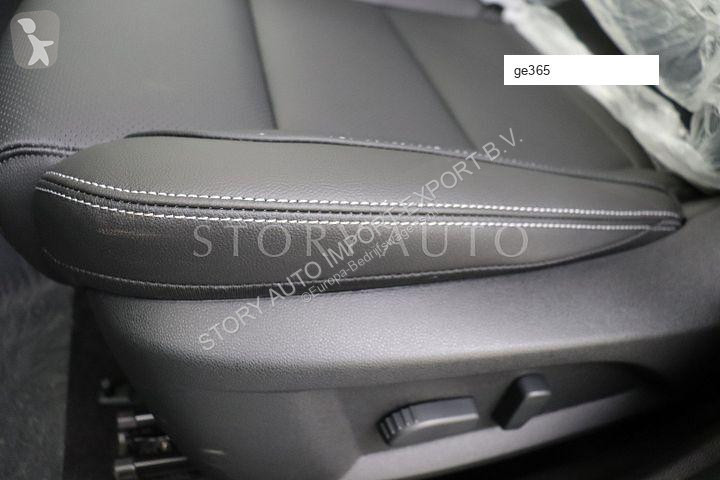 Samochód dostawczy Renault Koleos