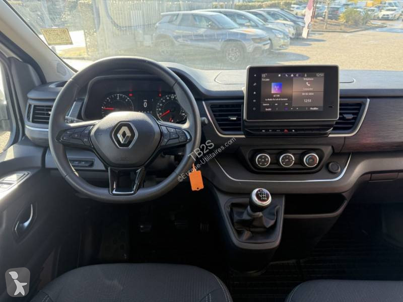 عربة نفعية Renault